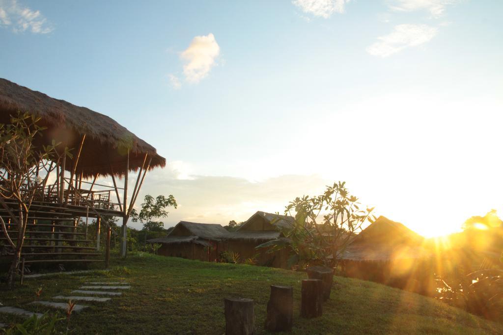 Phuree Hut Koh Phayam Quarto foto
