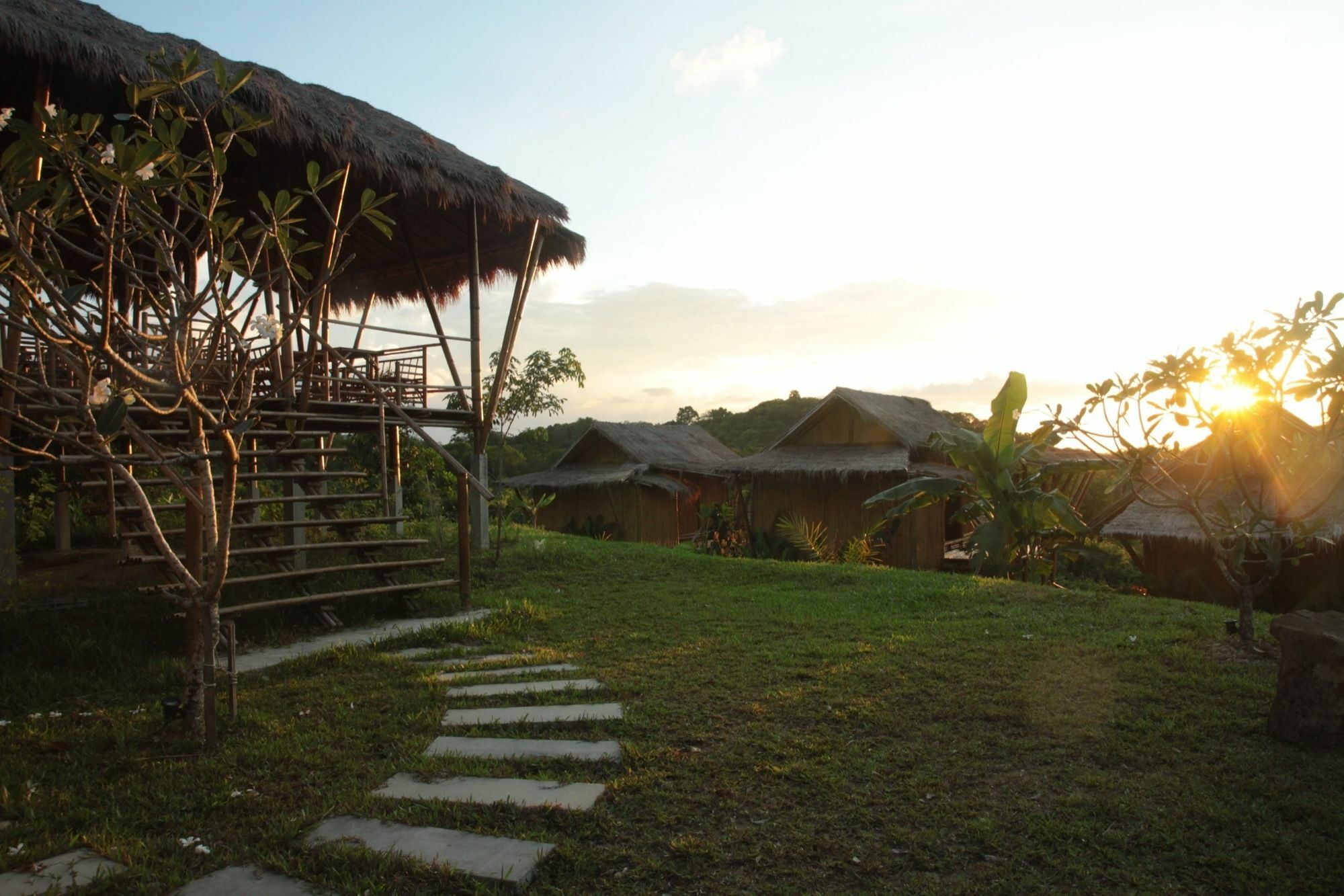 Phuree Hut Vila Koh Phayam Exterior foto