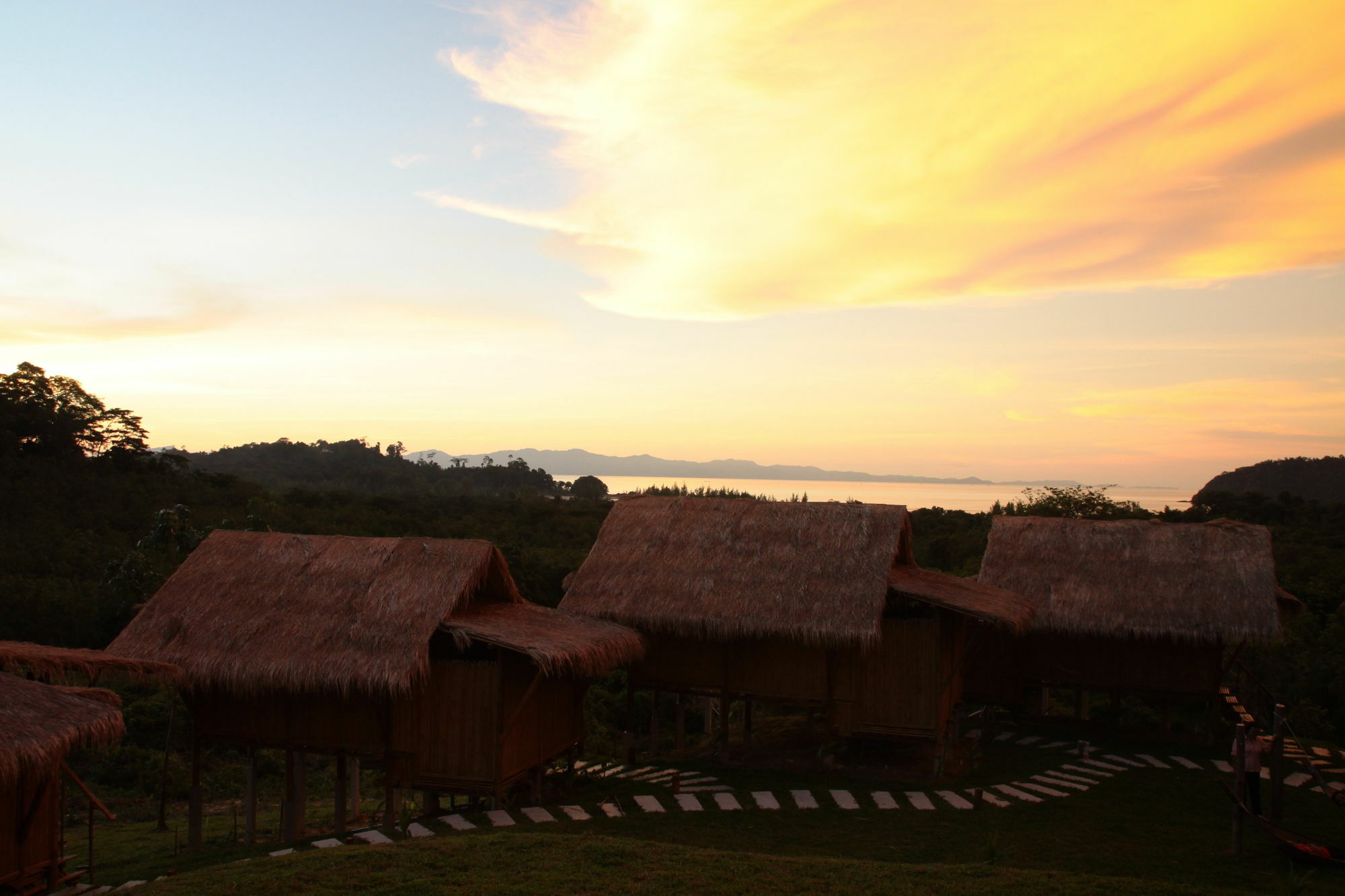 Phuree Hut Vila Koh Phayam Exterior foto